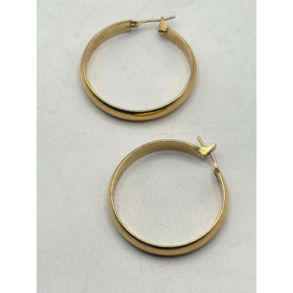 Vintage Monet gold tone Hoop Earrings - Picture 5 of 7
